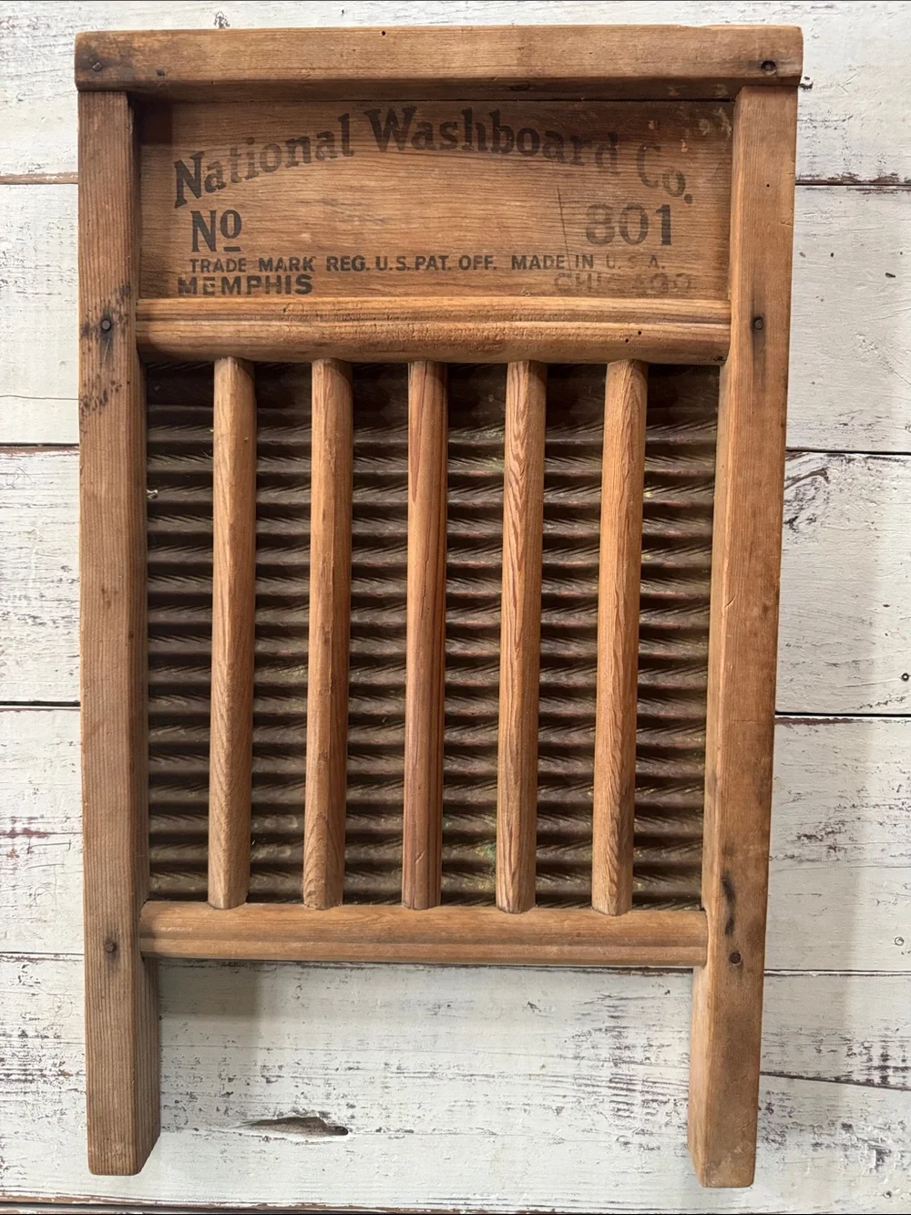 Rustic Wooden Washboard Wall Decor in Brown